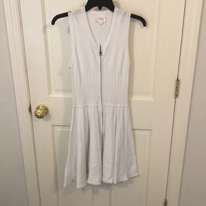 White sleeveless Parker dress
